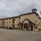 Americas Best Value Inn & Suites-Winnie