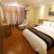 Foto: GreenTree Inn JiangSu WuXi HuiShan High-speed Rail QianZhou ChongWen Road Business Hotel 7/12