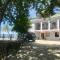 15 Kviparosi Guest House