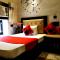 City Hotel