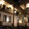Anz Guest House Pansiyon