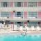 Pink Champagne Motel - وايلدوود