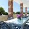 Eleatica Holiday Apartment