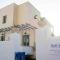 Sail Inn Studios & Apartments