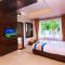 Hotel Lake Paradise