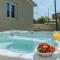 Villa Donato with Jacuzzi