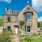 Eskbank Villa near Edinburgh