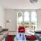 Holiday Home with beautiful Sea View