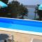 Beachfront Apartments Anita with Pool