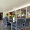 Foto: Brookfield Retreat - Large Holiday Home / Group Accommodation 26/31