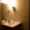 East Grand Inn