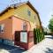 Almafa Apartmanház
