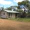 Parndana Hotel Cabins