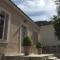 Renas House
