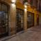 Winederful Hostel & Café