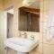 MARE BLU STUDIOS & SUITES
