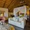 Tau Game Lodge - Madikwe Game Reserve
