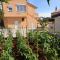 Apartmani Dekovic Materada