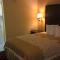 Days Inn & Suites by Wyndham Port Richey