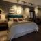 Uvence Arte + Hotel