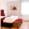 Flora Hotel & Suites