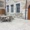 Appartement impeccable en centre ville - 日韦