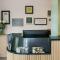 Flora Hotel & Suites