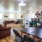 C&N Backpackers - Ucluelet