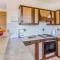 Three-Bedroom Apartment Meden