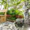 Three-Bedroom Apartment Meden