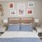 Harbour Bridge Suite 220