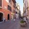 ROMAC Condotti with 3 bedrooms near the Spanish Steps