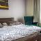 HOTEL 63