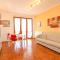 Sirmione Beach Apartment