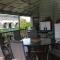 Pitstop Lodge Guesthouse B&B