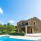 Peaceful holiday home with pool - Mazeyrolles