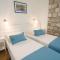 Split Old Town Suites 2