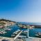 Hostal Port Corona