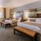 Tamarack Beach Hotel
