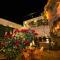 Roma Cave Suite