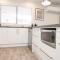 Luxury Rata Apartment - B