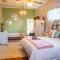 Mirabel Guesthouse