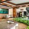 Upscale Penthouse with Ocean Views - Free Parking - 檀香山