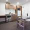 Nesuto St Martins Apartment Hotel