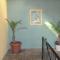 Sandyland Reef Inn