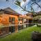 Eko Villa Seminyak - Tropical Villa, Walk to Beach
