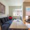 Modern city centre flat by Tivoli Gardens - كوبنهاغن