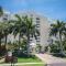 Foto: Palmyra Luxury Beach Condos 53/54