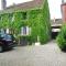 Les Bains Bed & Breakfast