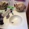 PRIVATE HOT TUB, POOL BBQ fenced retreat, a mile walk from beaches pet Friendly